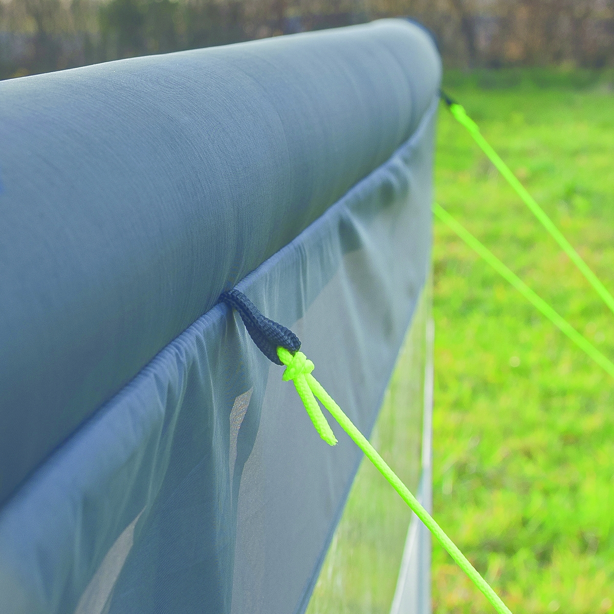 Windschutz aufblasbar Grundmodul 480x140 cm Windschutz aufblasbar Grundmodul 480x140 cm
