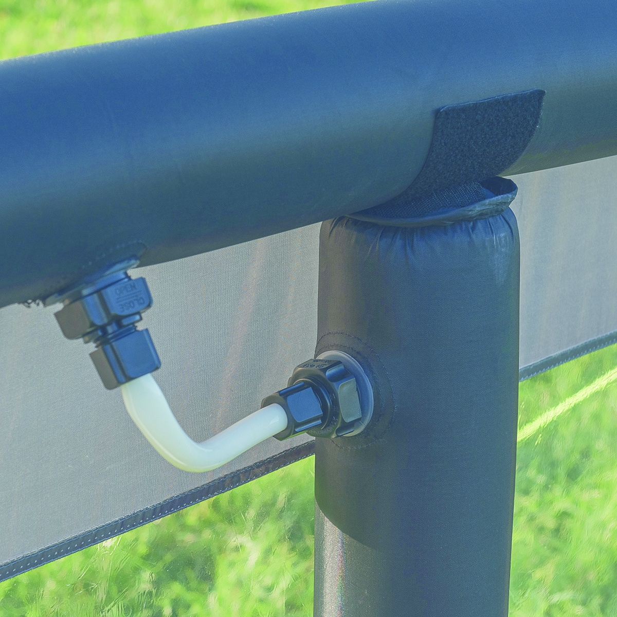 Windschutz aufblasbar Grundmodul 480x140 cm Windschutz aufblasbar Grundmodul 480x140 cm